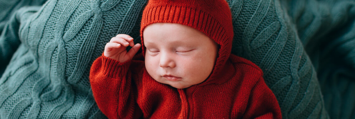 Jak ubierać niemowle w chłodne dni?