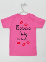 Babcia Tu Była z Całusami z Imieniem Babci - koszulka personalizowana - Ciemny Różowy - Koszulka krótki rękaw