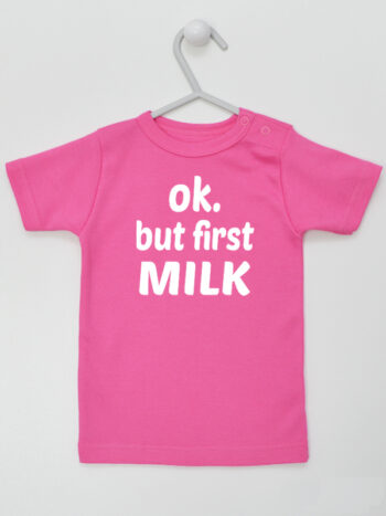 Ok But First Milk Nadruk Kolor Czarny - koszulka z napisami - Ciemny Różowy - Koszulka krótki rękaw